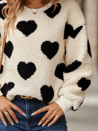 Drune | Cozy knit sweater with heart pattern for winter elegance