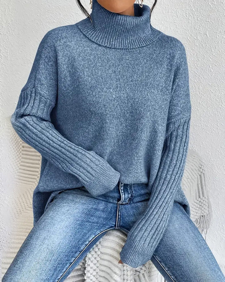 Drune | Pullover mit Hohem Kragen und Asymmetrischem Schnitt