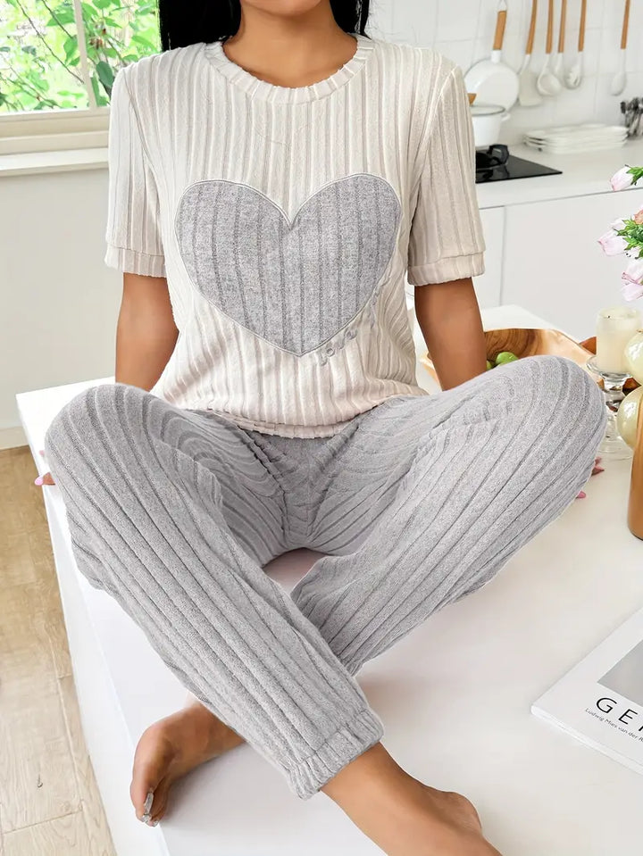 Drune | Gerippte Loungewear-Set