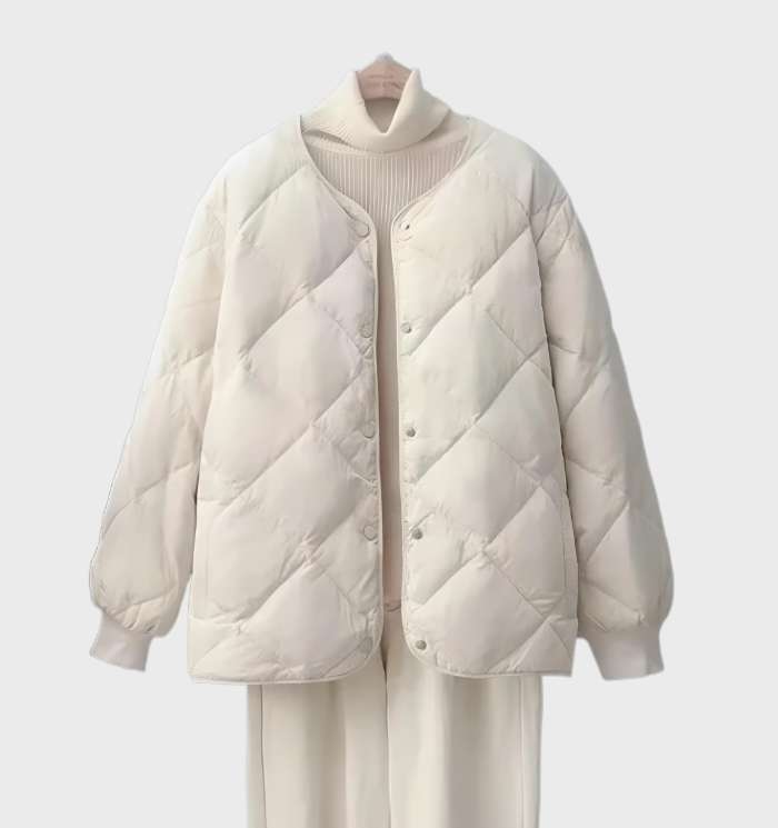 Drune | Damenjacke mit V-Ausschnitt und Knopfschluss