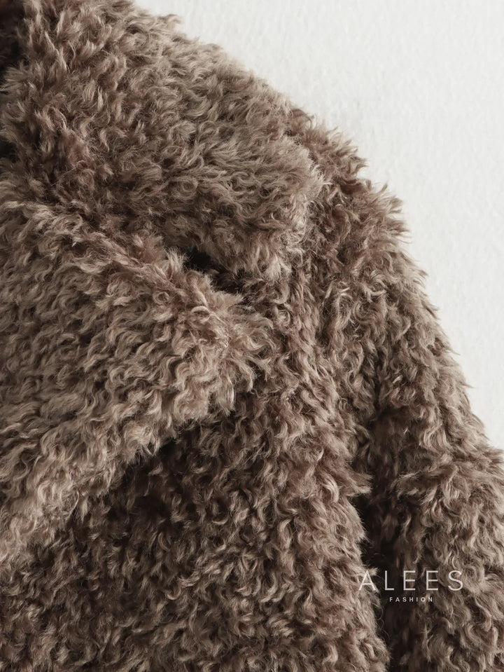 Drune | Fleecejacke für Damen mit breitem Revers