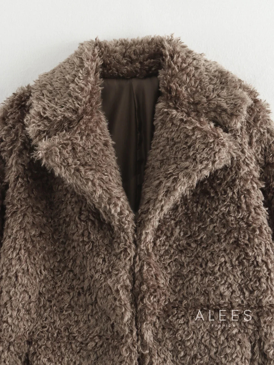 Drune | Fleecejacke für Damen mit breitem Revers