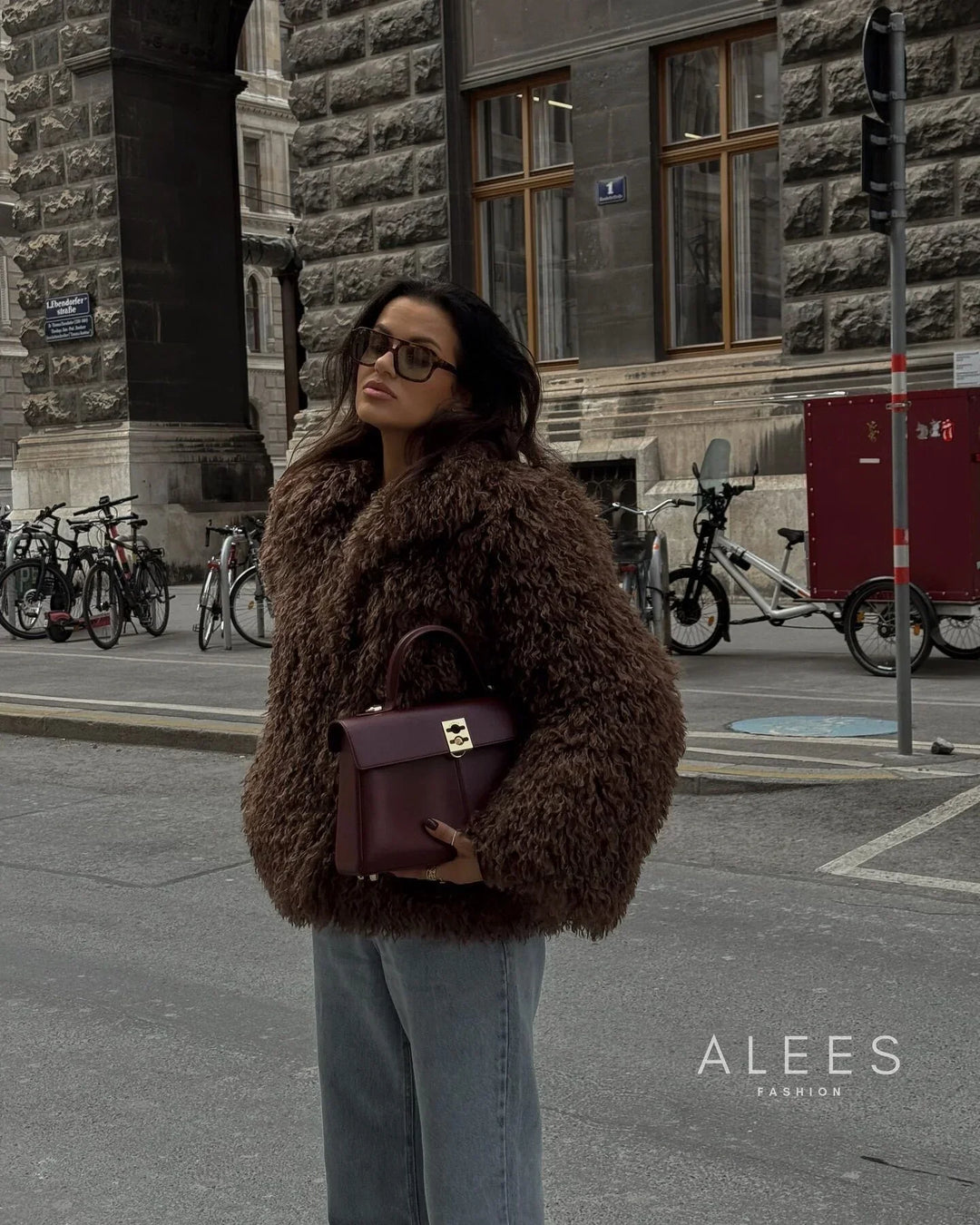 Drune | Fleecejacke für Damen mit breitem Revers