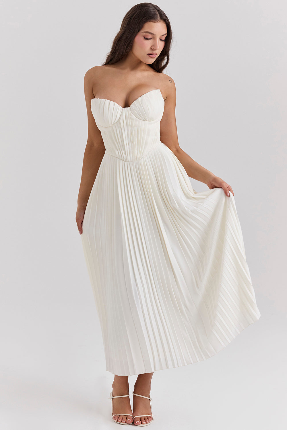Drune | Elfenbein Plissierter Maxikleid