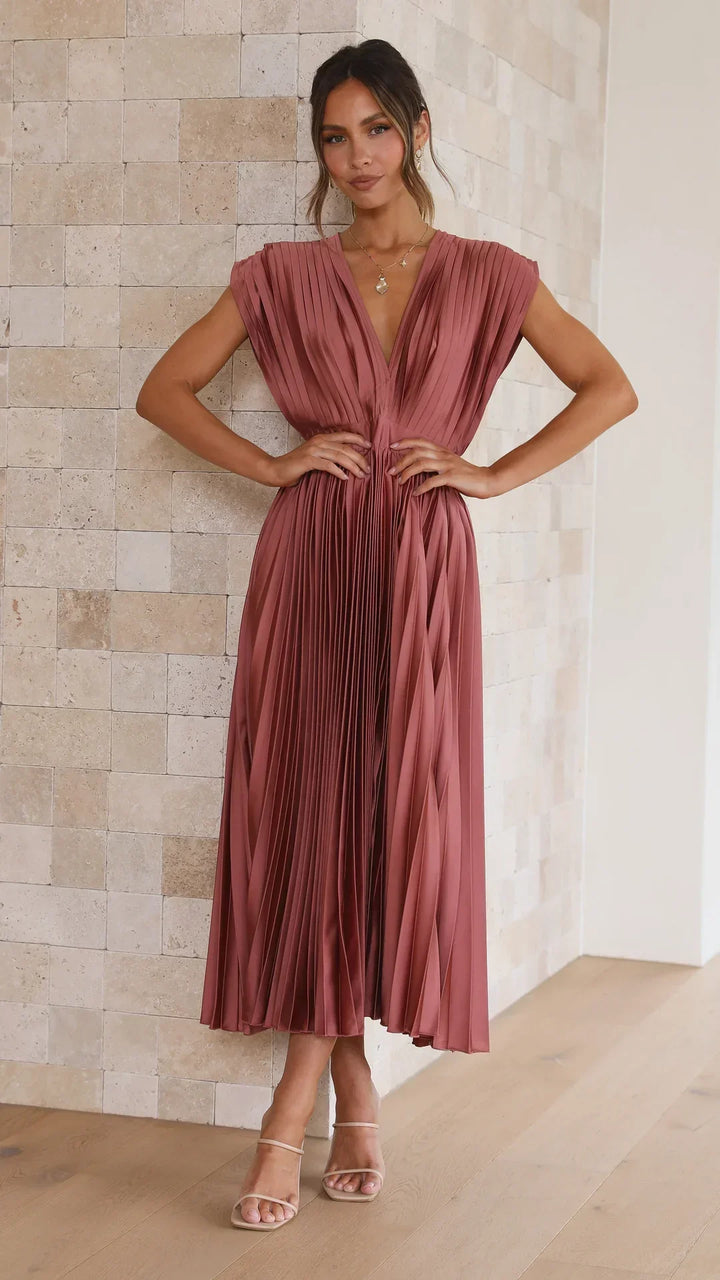 Drune | Faltendes Plunge Midi Kleid