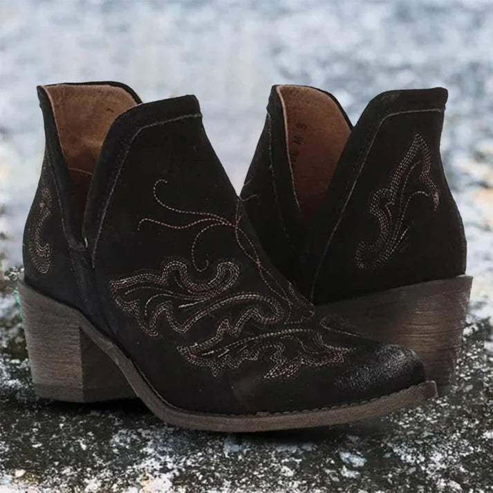 Drune | lässige stiefeletten mit hohem absatz und kosakenspitze