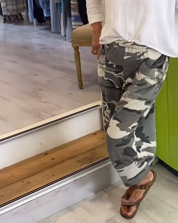 Drune | Hose mit Camouflage Print und Tasche