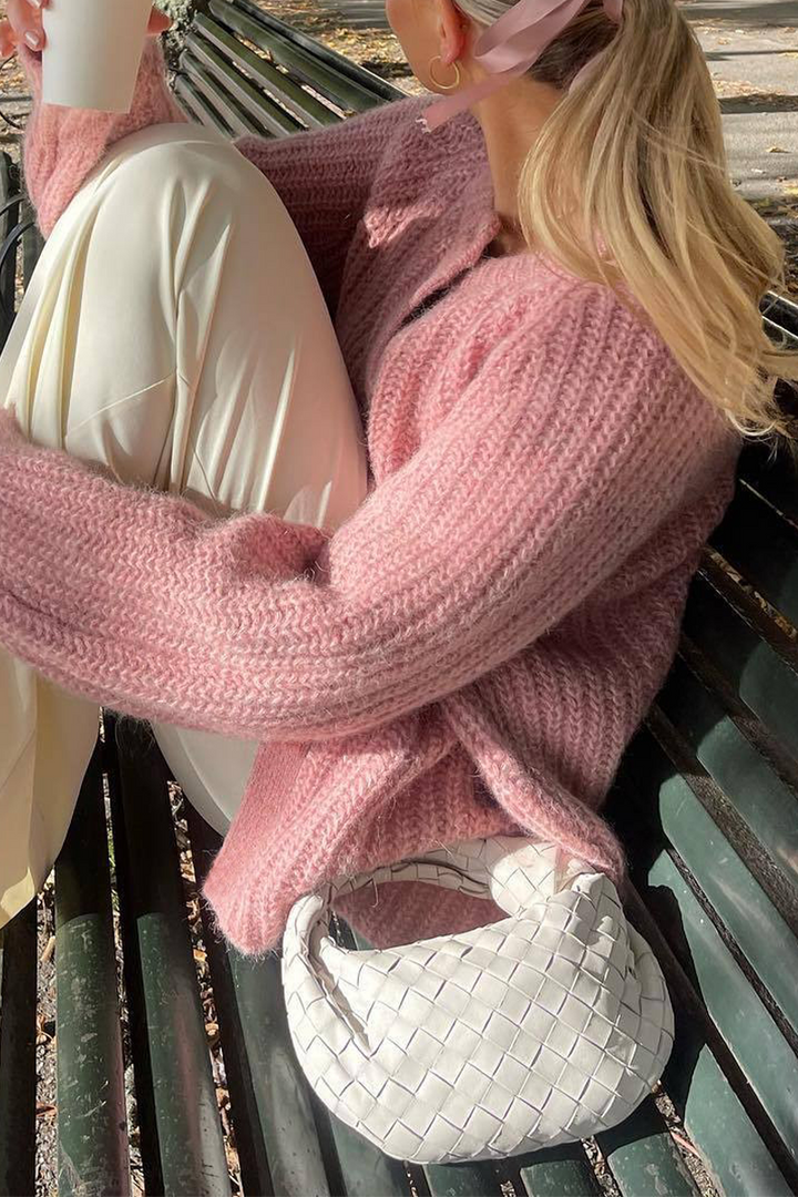 Drune | Casual knit sweater with buttons and round neckline. Outerwear