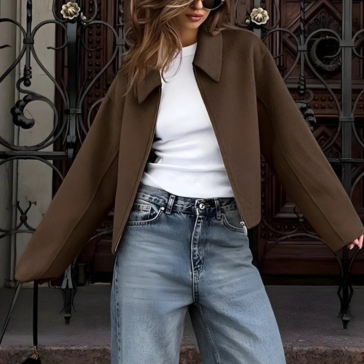 Drune | Boxy fit women's short jacket with pointed collar and front zipper
