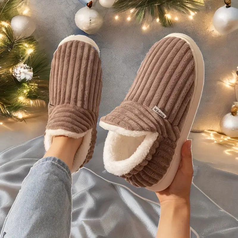 Drune | Plüschschuhe Damen - weiche komfortable Hausschuhe für zu Hause