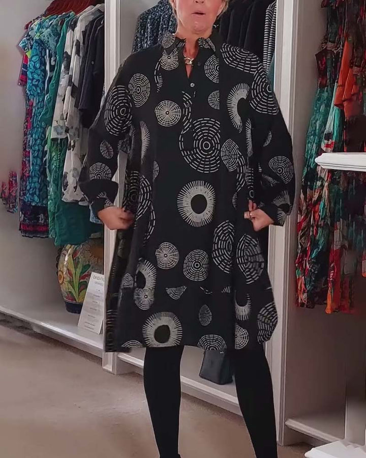 Drune | Kleid mit Revers und Geometrischem Print