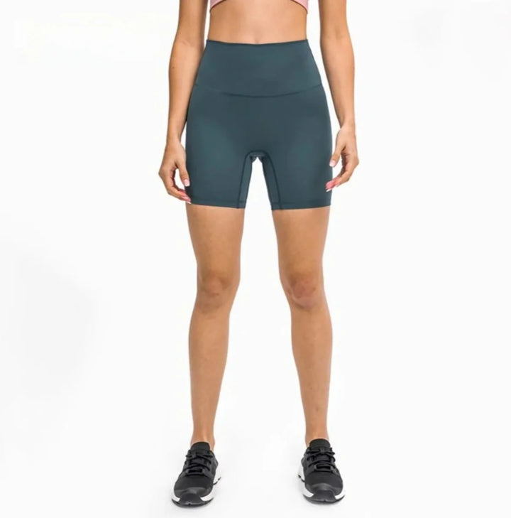 Drune | Eis Seide Yoga-Shorts für Frauen
