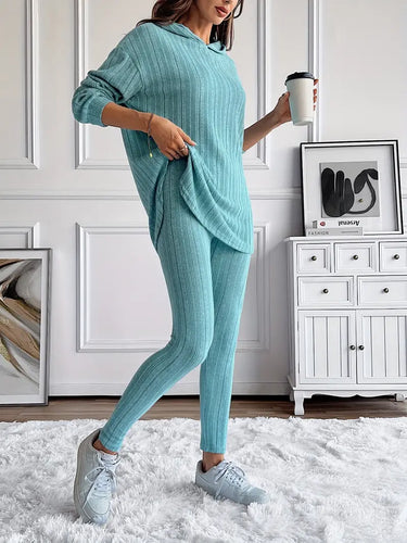 Drune | Geripptes Strick-Loungewear-Set