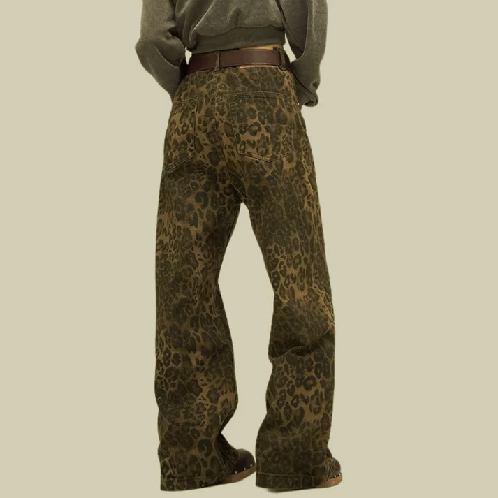 Drune | Virale Jeans mit Leopardenmuster