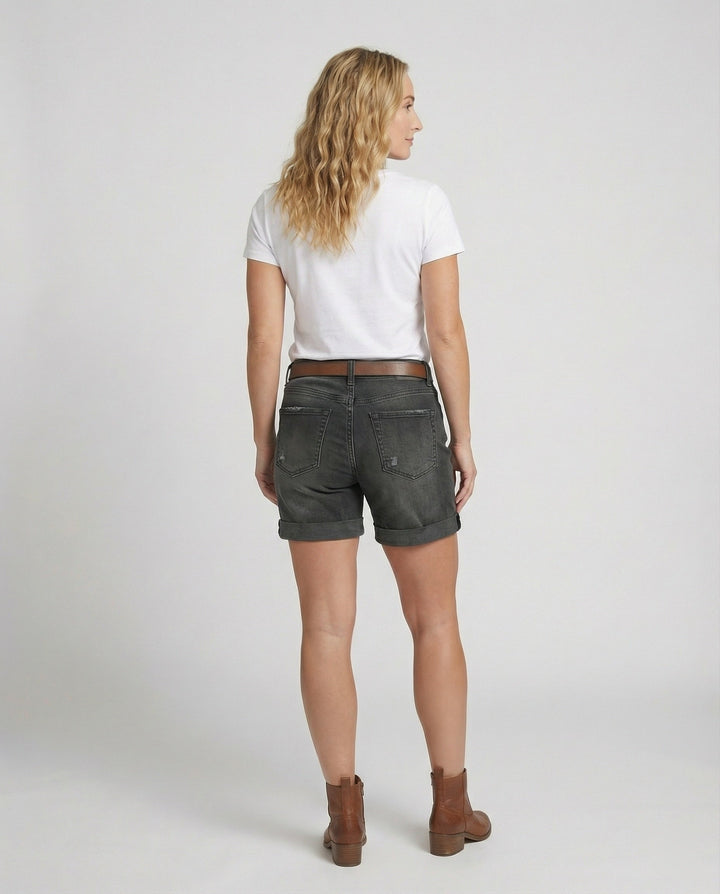 Drune | Damen Ripped Denim Shorts