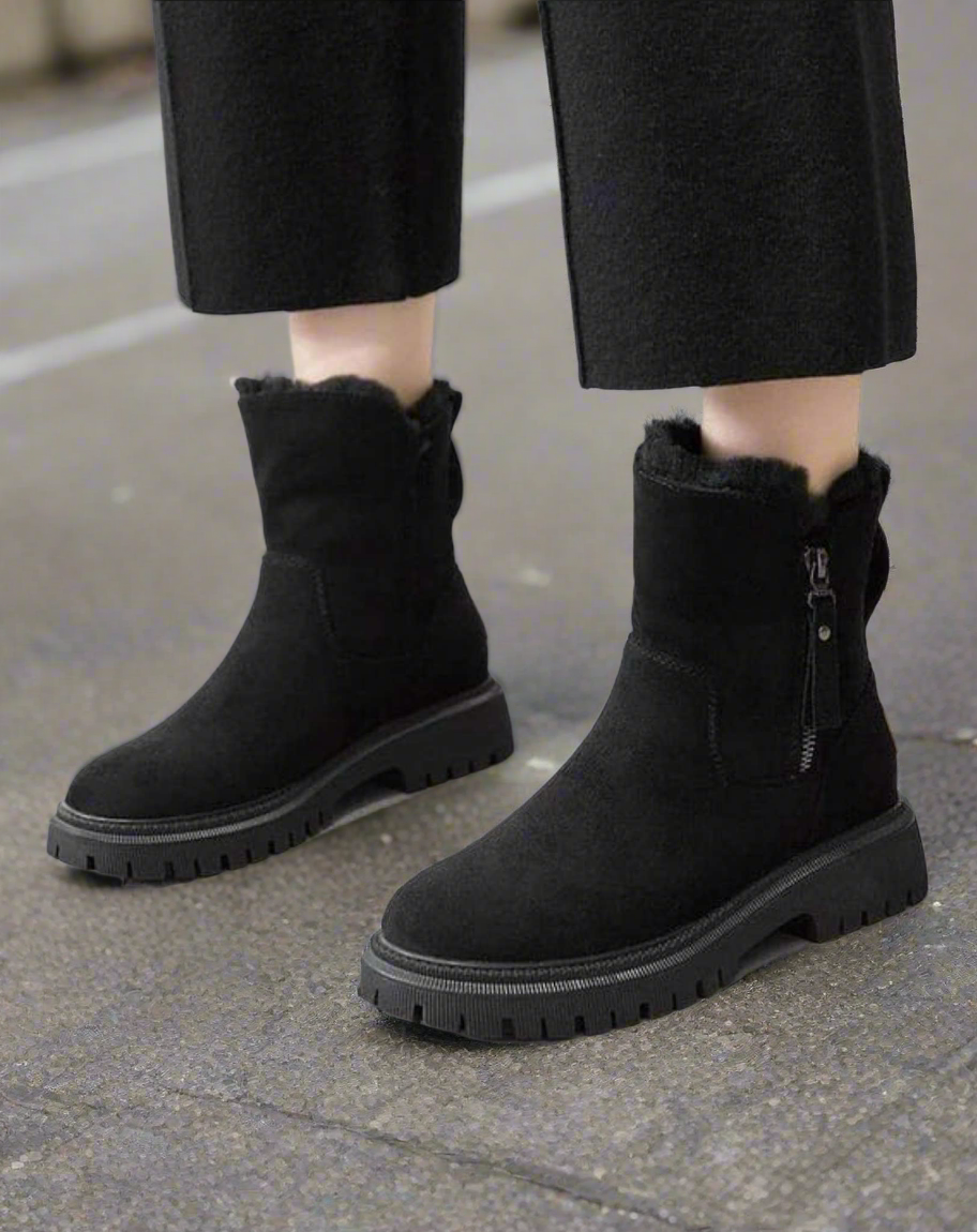 Drune | Stiefel Wildleder Look Slipper Weiche Fütterung Strapazierfähige Sohle