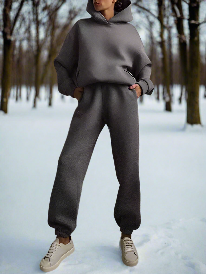 Drune | Stylischer Baumwoll Kapuzenpullover Und Sweatpants Für Frauen