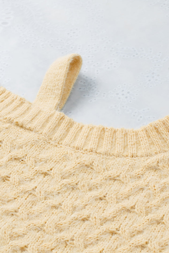 Drune | Aprikosenfarbener asymmetrischer Ausschnitt Pullover mit kalten Schultern und Wimpern