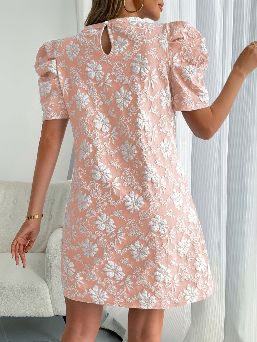 Drune | Jacquard-Kleid mit Blasenärmeln und Textur
