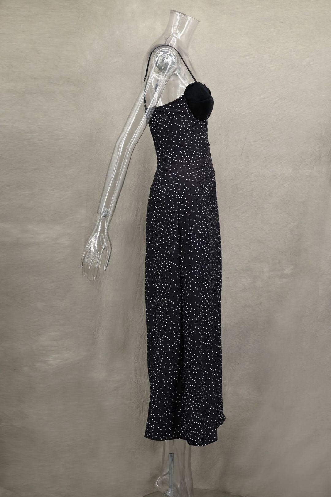 Drune | Kontrastfarbenes Kleid mit Polka-Dot-Print