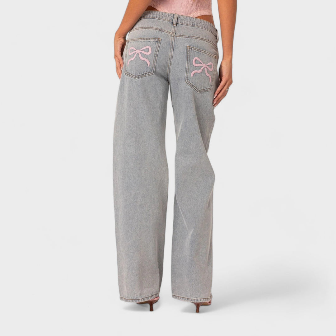 Drune | Bow Tie Jeans - Bequeme und stylische Denim für jeden Tag