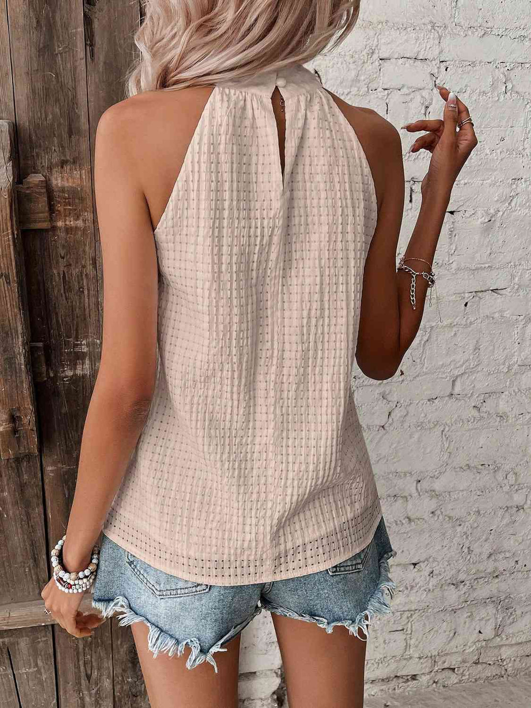 Drune | Neckholder-Top mit Punktedetail
