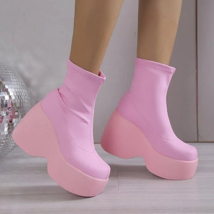 Drune | Chelsea boot with elastic wedge heel made of leather