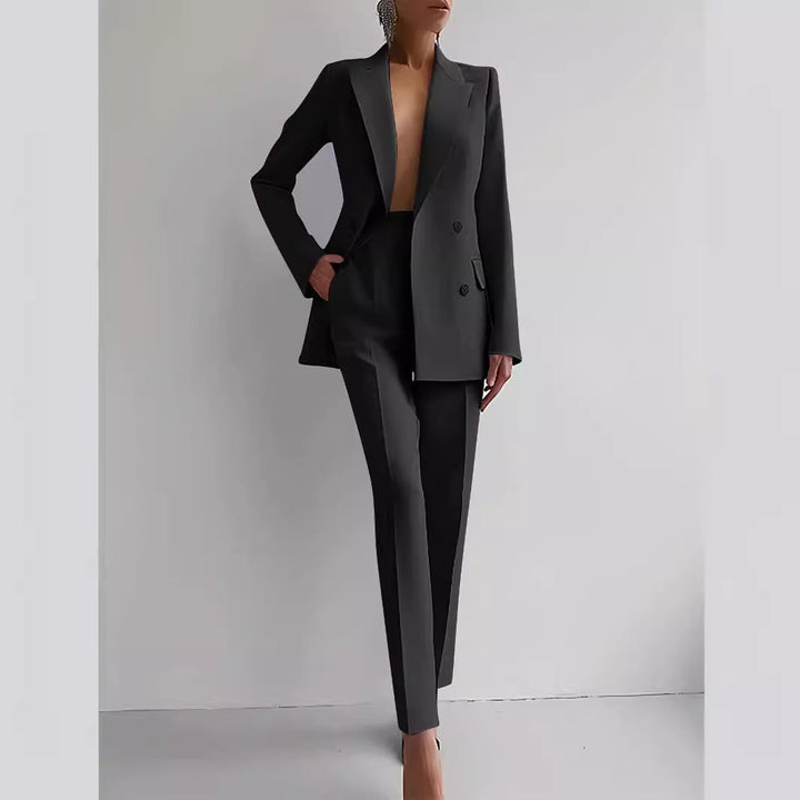 Drune | Stilvolles Satz Bestehend Aus Edlem Blazer Und Eleganter Hose