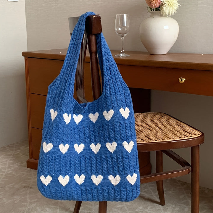 Drune | Handgefertigte Stricktasche mit Herzmuster