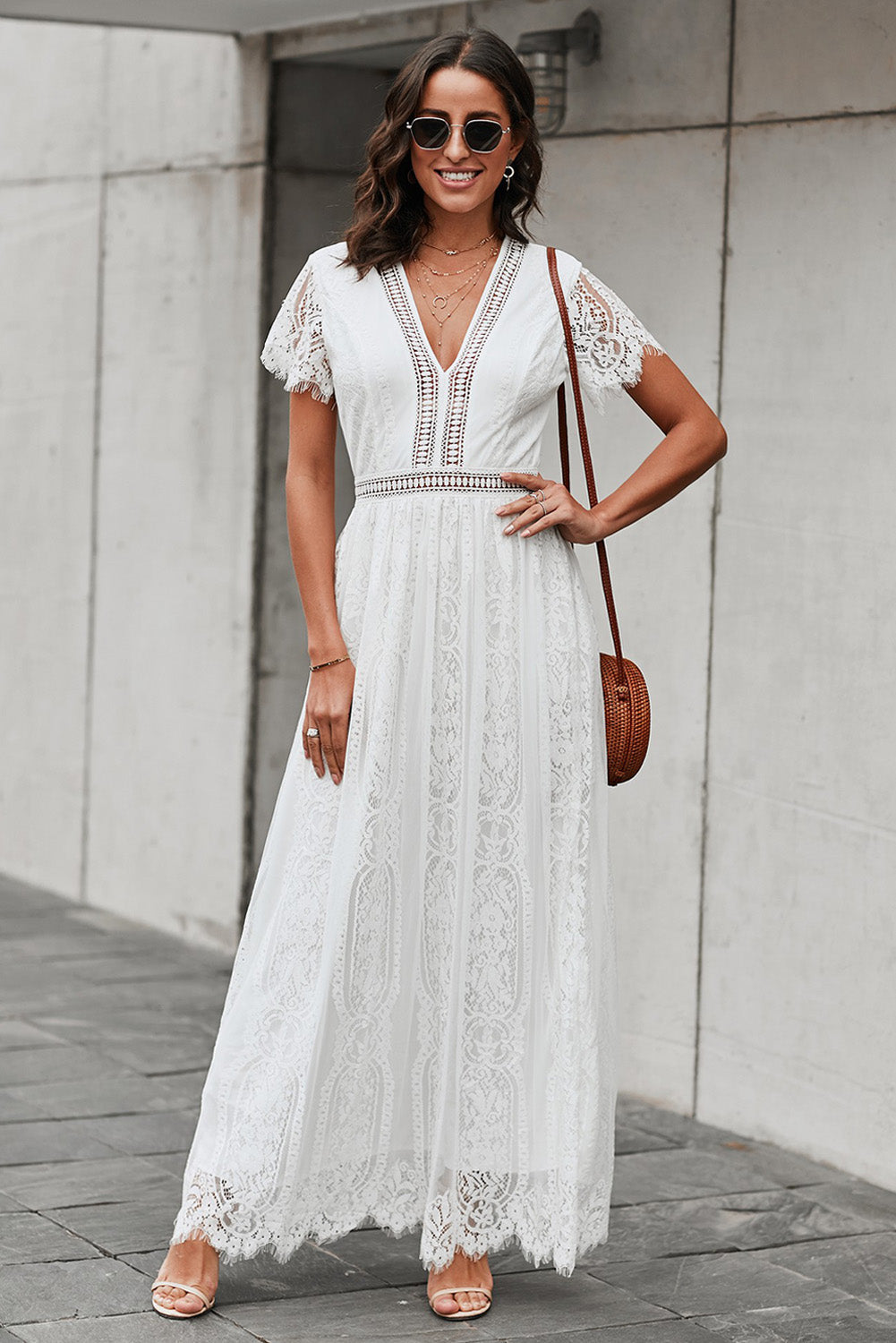 Drune | Lace Plunge Kleid Mit Gewelltem Saum