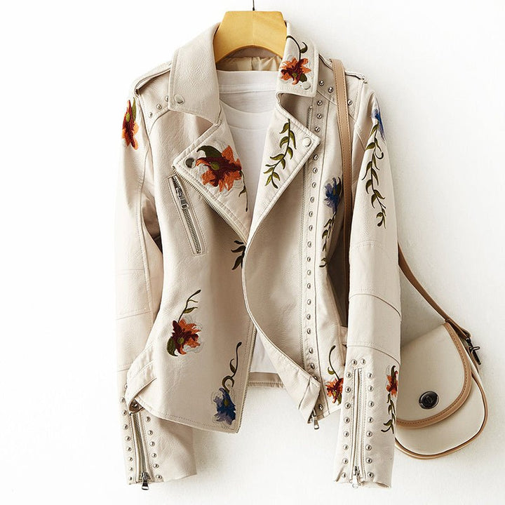 Drune | Damen-Lederjacke mit Nieten-Akzent und Blumenmuster