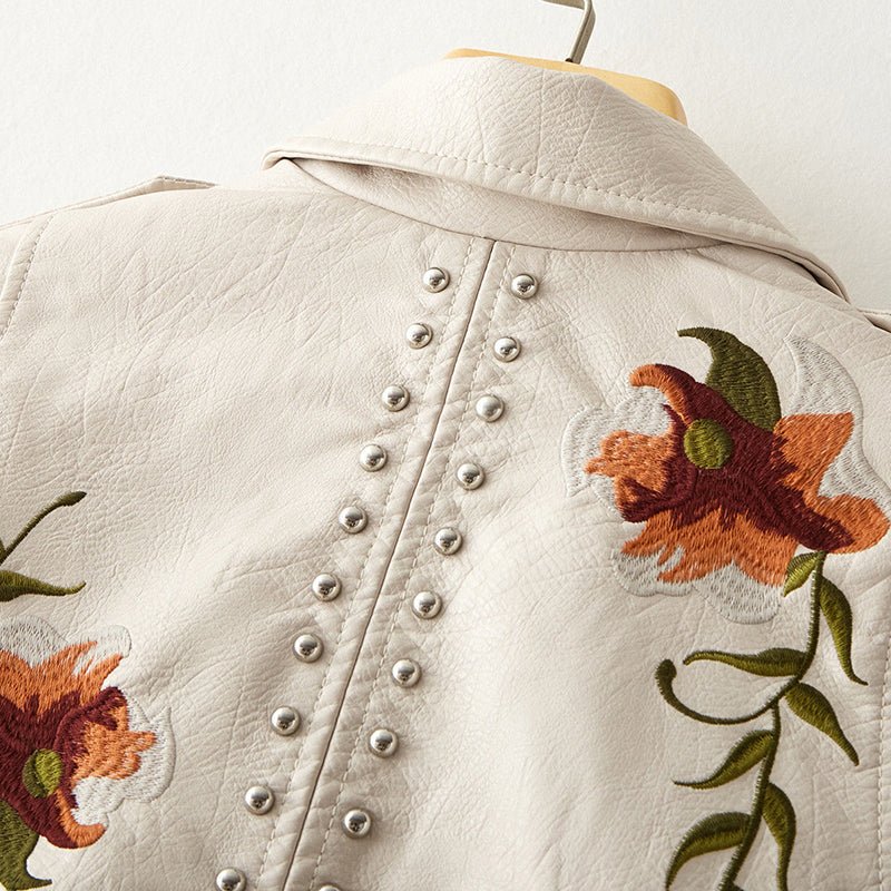 Drune | Damen-Lederjacke mit Nieten-Akzent und Blumenmuster