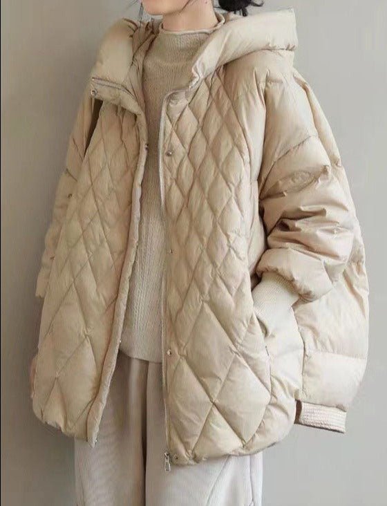 Drune | Halblanger Wintermantel Mit Kapuze Für Damen