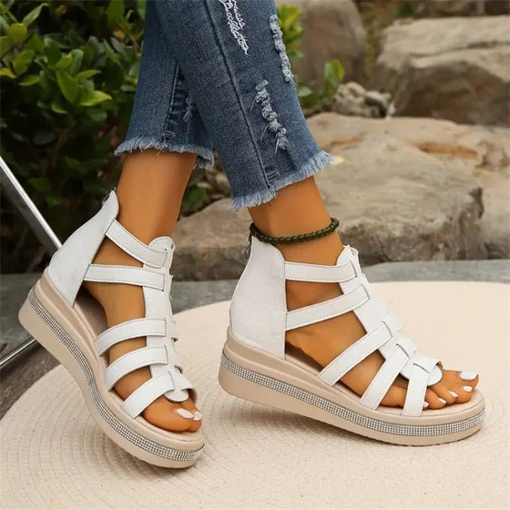Drune | Elegante Strasssandalen mit Keilabsatz