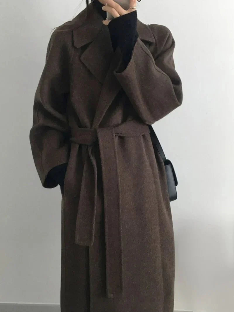 Drune | Langzeitwollmischmantel - Gürtelschluss Design - Minimalistische Oberbekleidung