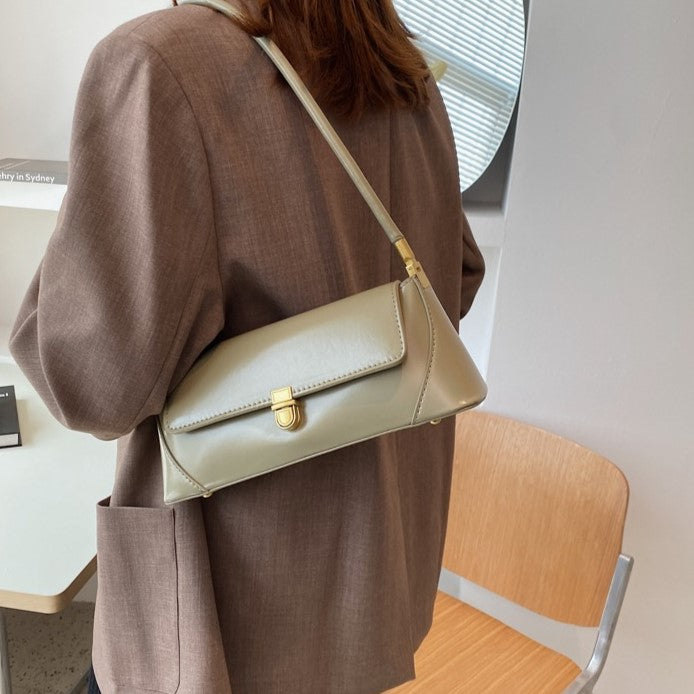 Drune - Klassische Baguette-Schultertasche im Vintage-Stil