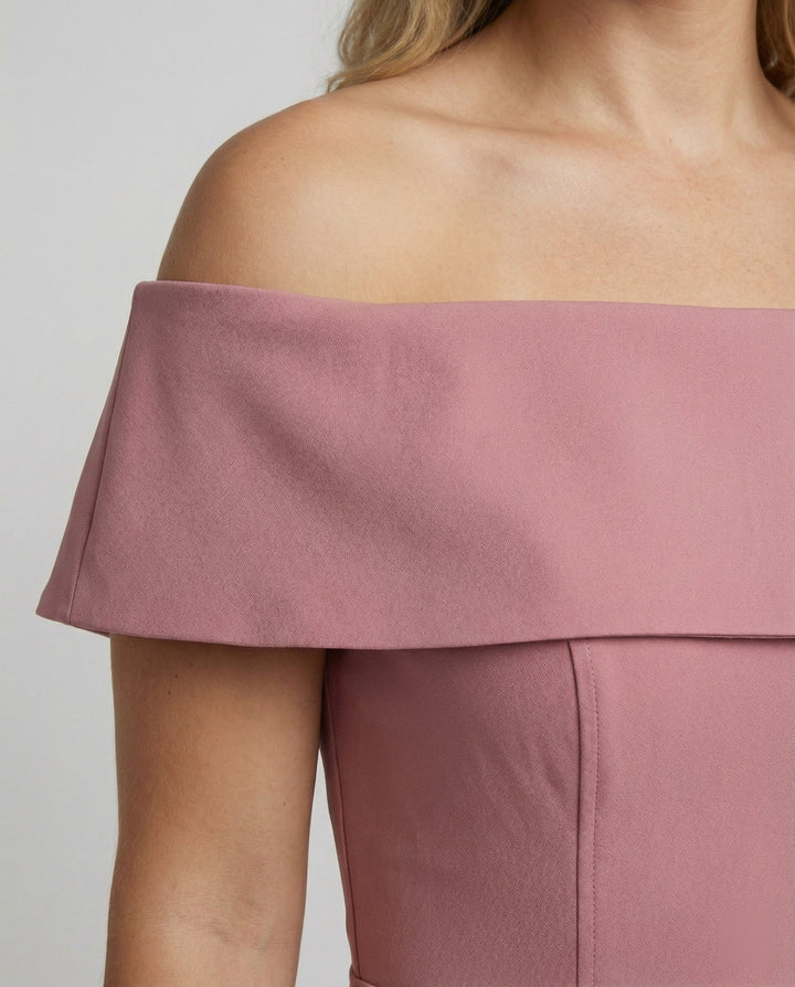 Drune | Vielseitiges Trägerloses Satin-Kleid für Partys