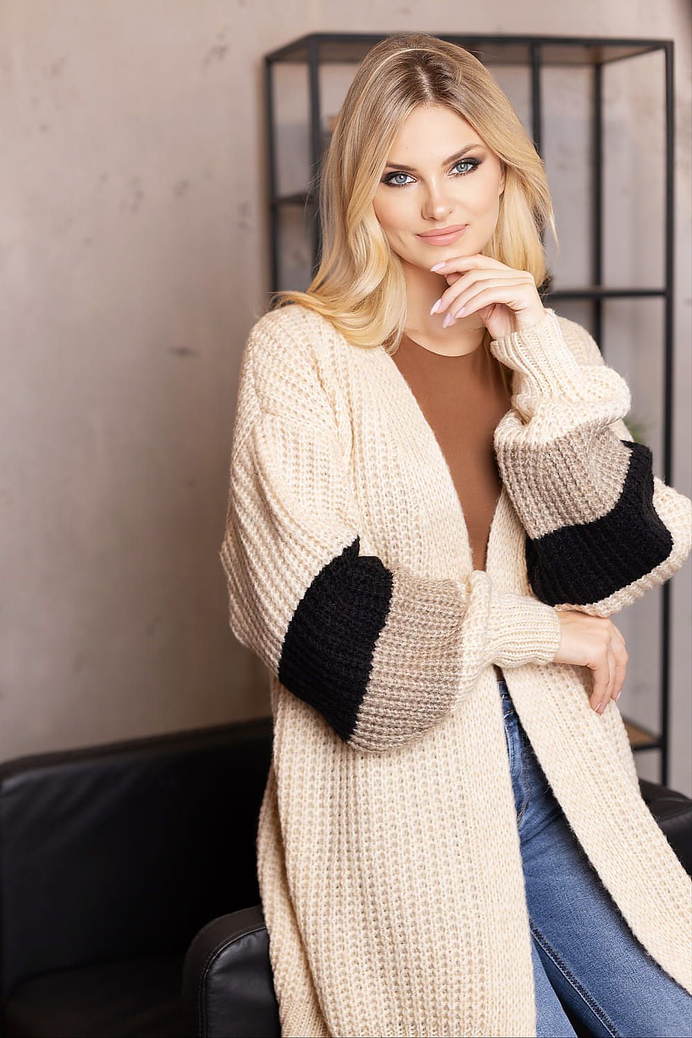Drune | Strick-cardigan Weich und Elegant Kontrastärmel