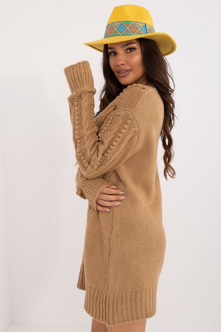 Drune | Strickkleid mit Kabelmuster Warm und Komfortabel Eleganter Stil