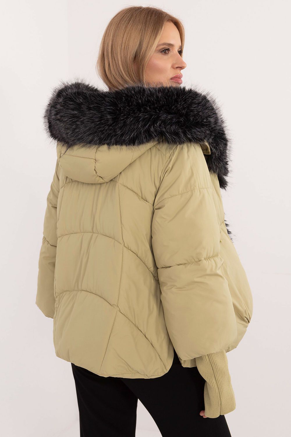 Drune | Gefütterte Jacke Kapuze mit Pelzrand Warm und Stilvoll