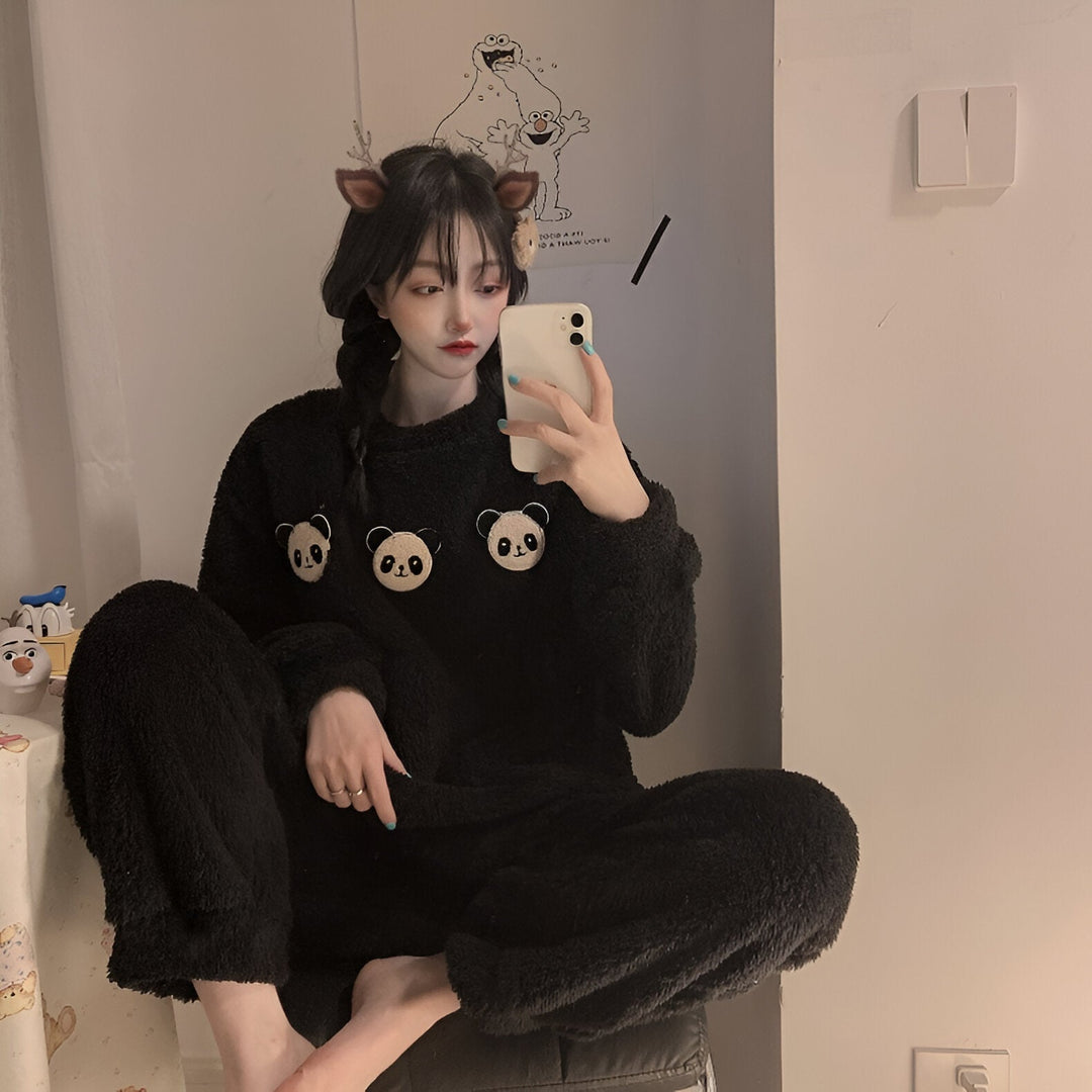 Drune | Kuscheliges Fleece-Pyjama-Set
