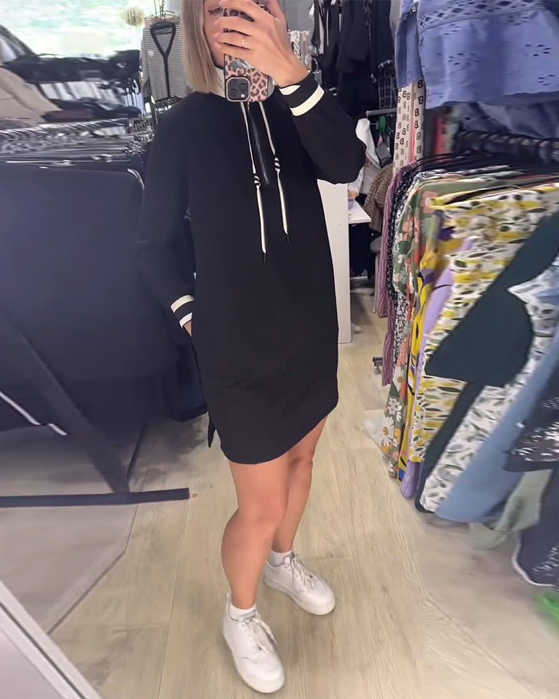 Drune | Kleid mit Stehkragen und Langen Ärmeln und Kordelzug