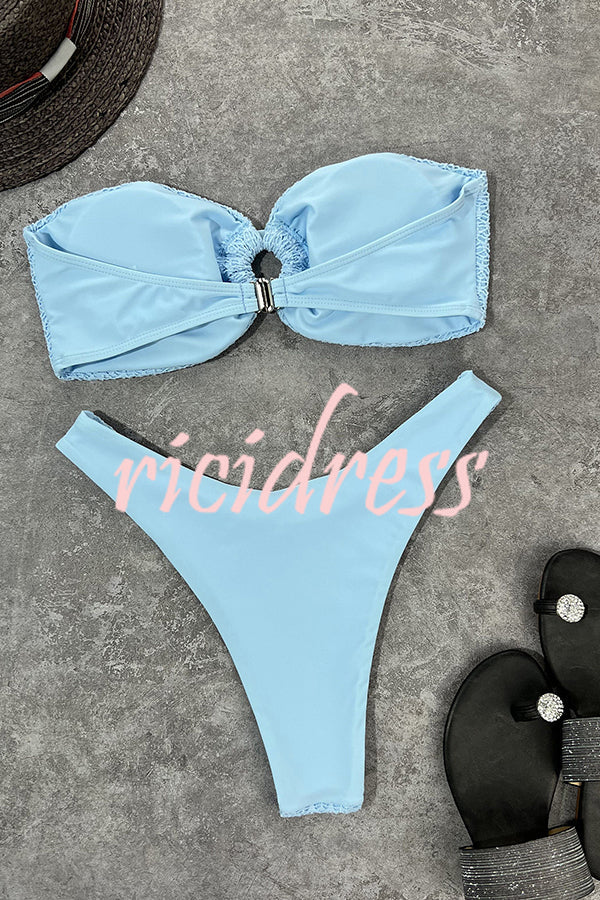 Drune Bandeau-Bikini mit Ringausschnitt