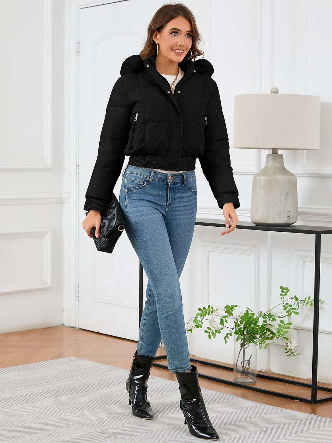 Drune | Wattierte Winterjacke mit Pelzkapuze und Taschen