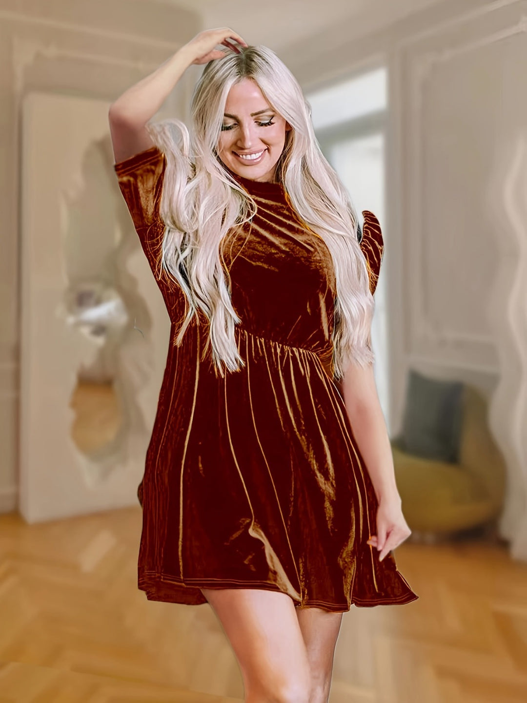 Drune | Einfarbiges Samtkleid