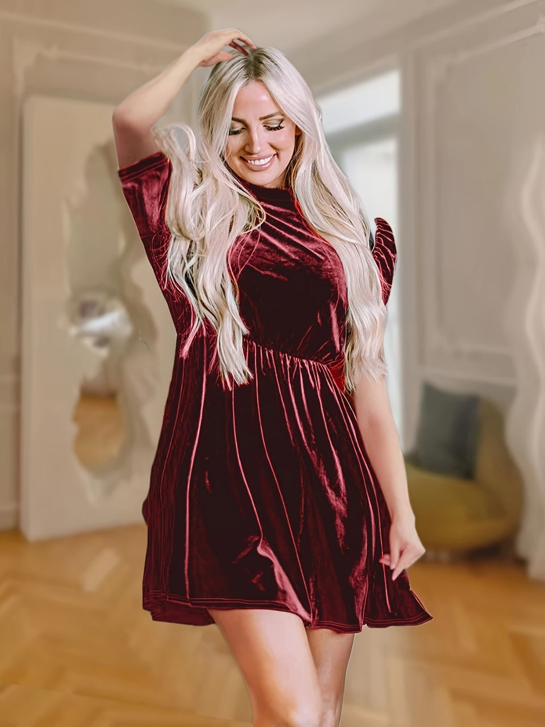 Drune | Einfarbiges Samtkleid