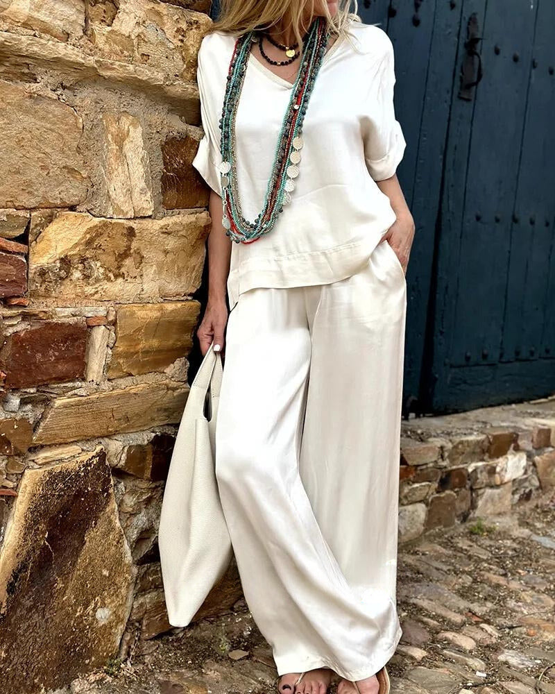 Drune | Himmelweiße Bluse und Hosen-Set mit eleganter Ausstrahlung