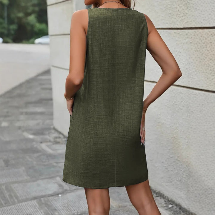 Drune | Ärmelloses Kleid mit Rundhalsausschnitt und Weste mit Knöpfen
