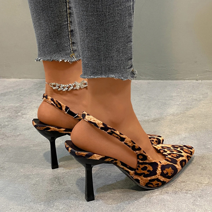 Drune | Damen Schwarze Kitten Heels Elegant