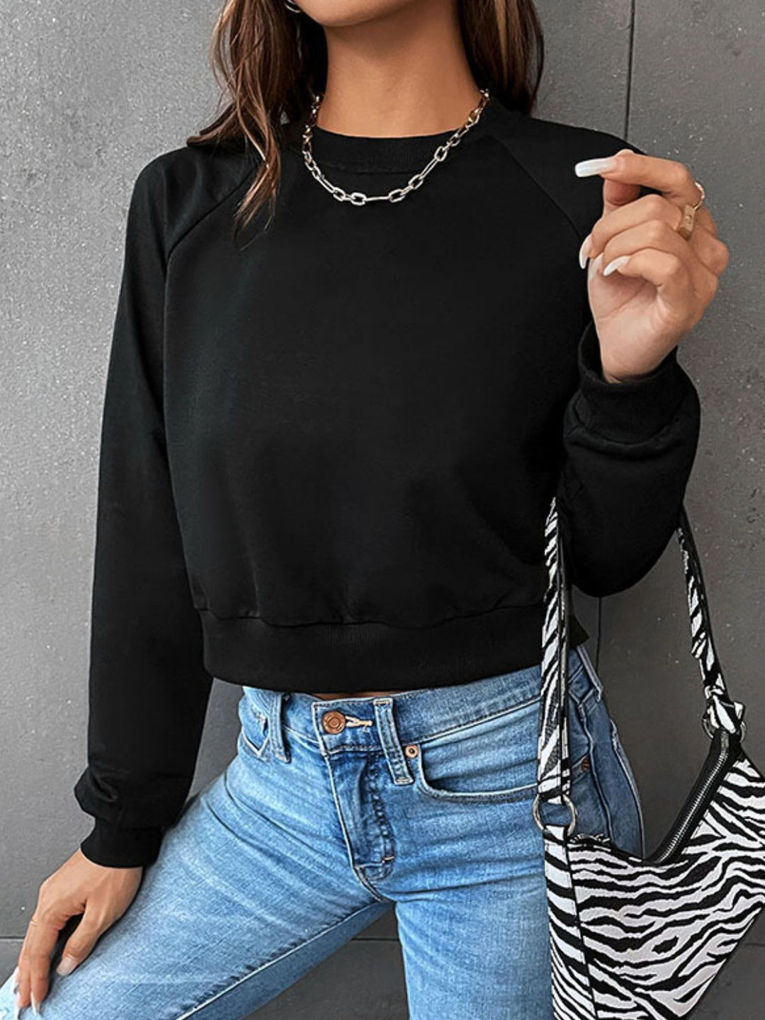 Drune | Stilvolle Winter Streetwear Kürzer Pullover Für Frauen